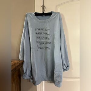 Oversized sweatshirt